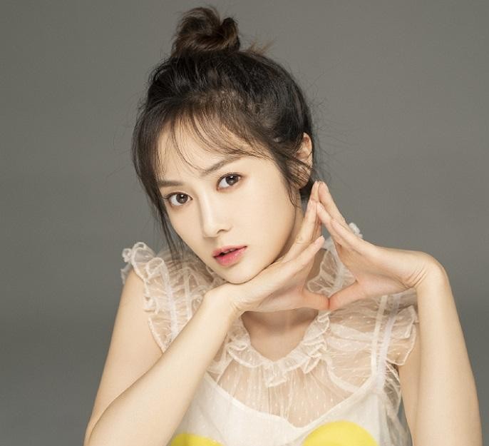 《巴拉拉小魔仙》中的"黑魔仙小月", 时隔10年后美到认不出|周娇|黑魔