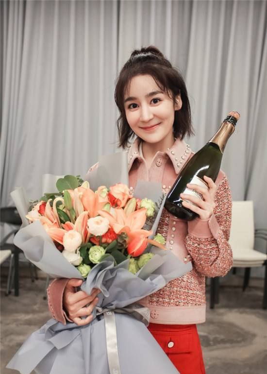 娜吉玛,中国内地女演员,是新疆的妹子