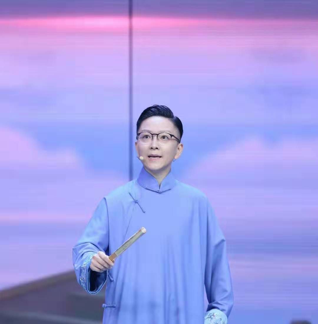 翩翩公子王珮瑜,继承传统艺术的弄潮儿