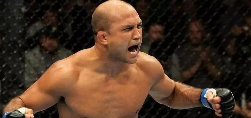 "天佑"霍洛威:恐怖击打数字ufc史上第一