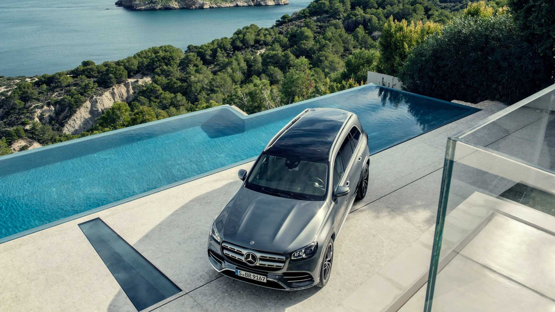 全新2020款奔驰gls450配备新款30升v6引擎零百加速59秒