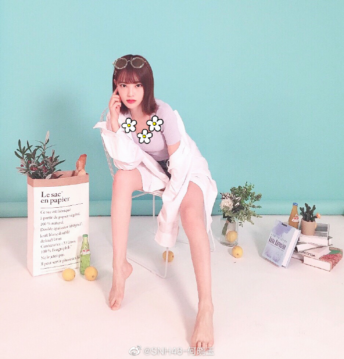 偶像女团snh48何晓玉自拍写真美照欣赏