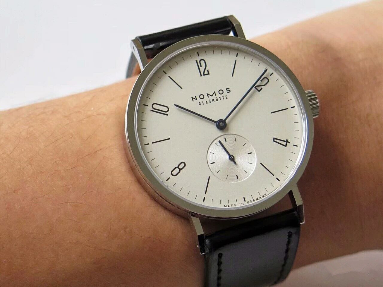 gp厂诺莫斯nomos tangomat 系列601腕表对比原装评测