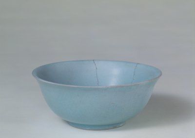 故宫珍藏的宋代汝窑天青釉瓷器,每一件都是传世珍宝_新浪新闻