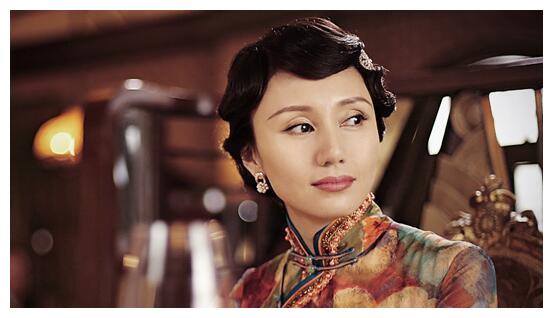 不过这次她只是友情客串,与《庆余年》中叶轻眉的戏份差不多.