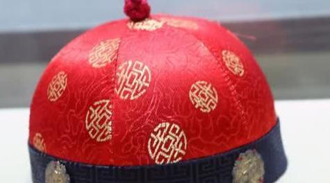 明朝发明的瓜皮帽,为何被清统治者推崇,连清朝遗民也喜爱有加?