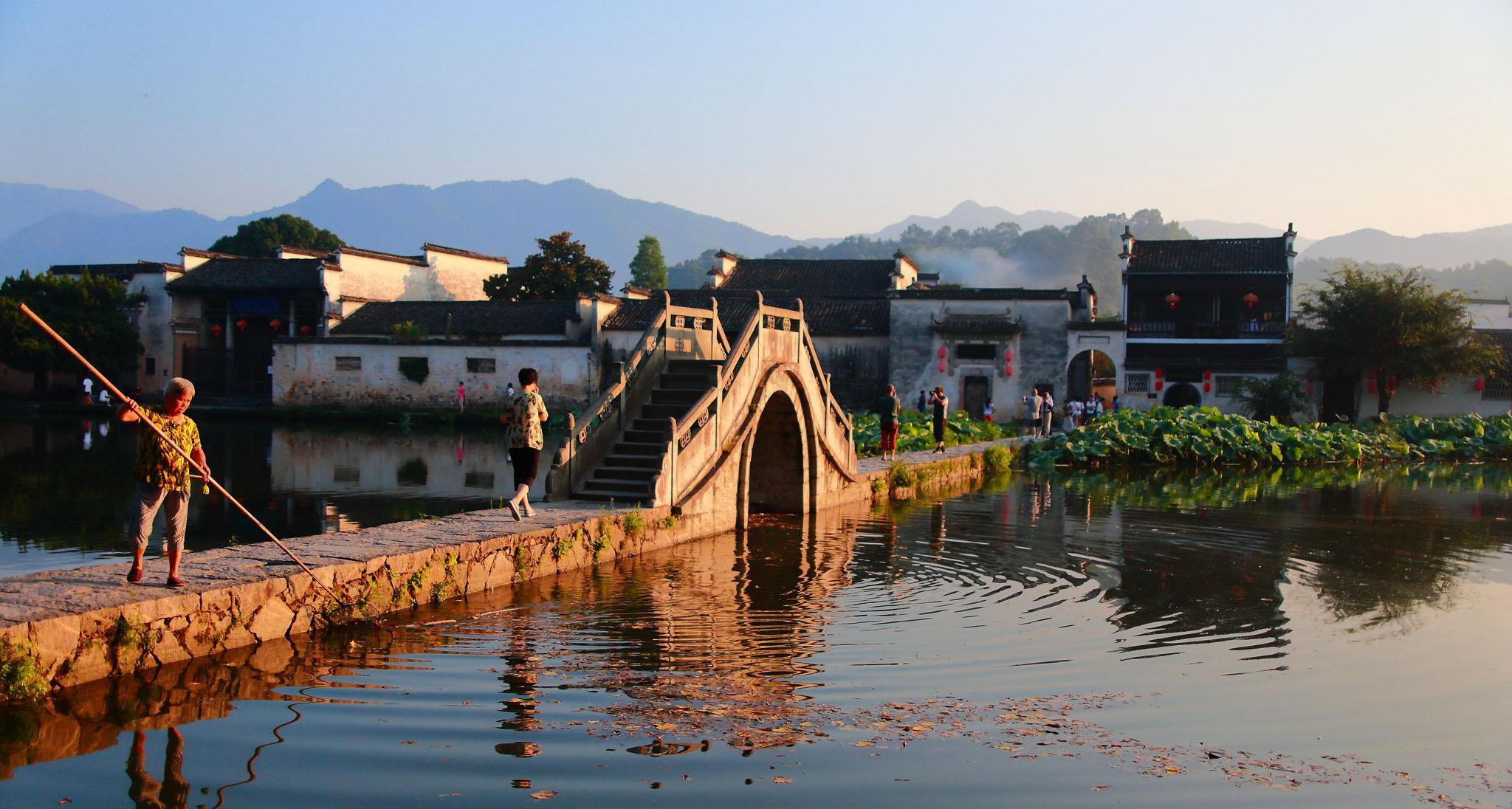 一生痴绝处,无梦到徽州:安徽宏村圆你古镇情怀