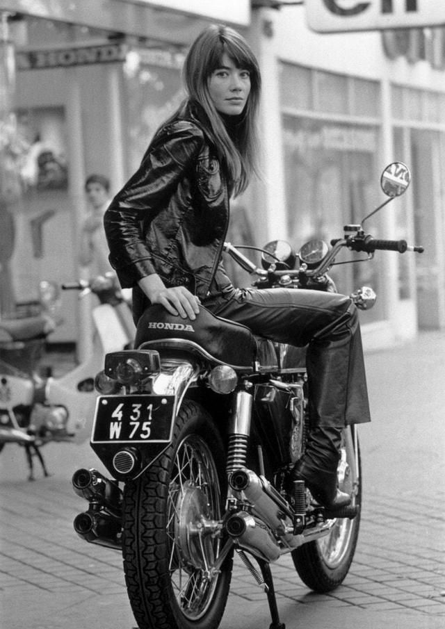 1960年代的风格女神:法国歌手francoise hardy