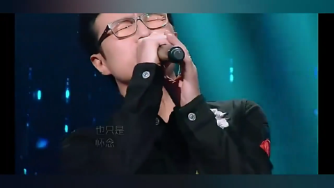 外国小哥翻唱英文版《空空如也》,最强英文翻