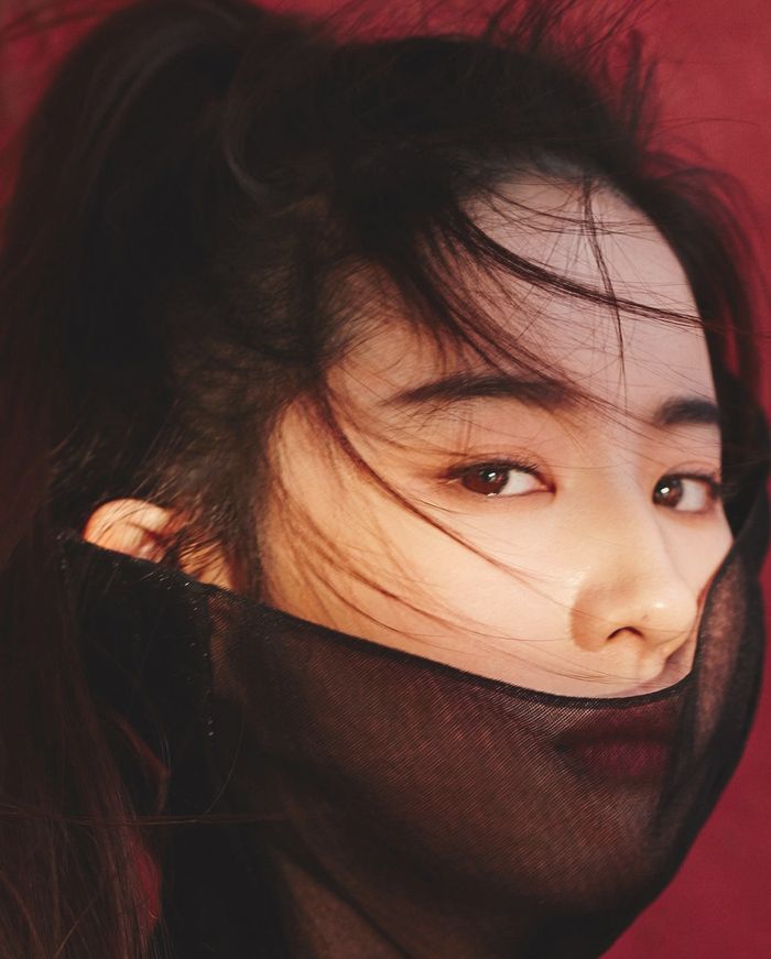 刘亦菲化身女侠客英姿飒爽剑眉英挺的她尽展侠女风范