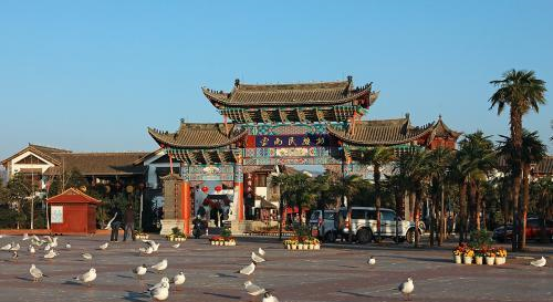 中国是一个幅员辽阔,山川秀美的国家.