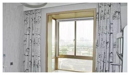 装修新房时要切记！门套窗套一定要用石材，听老师傅的话准没错