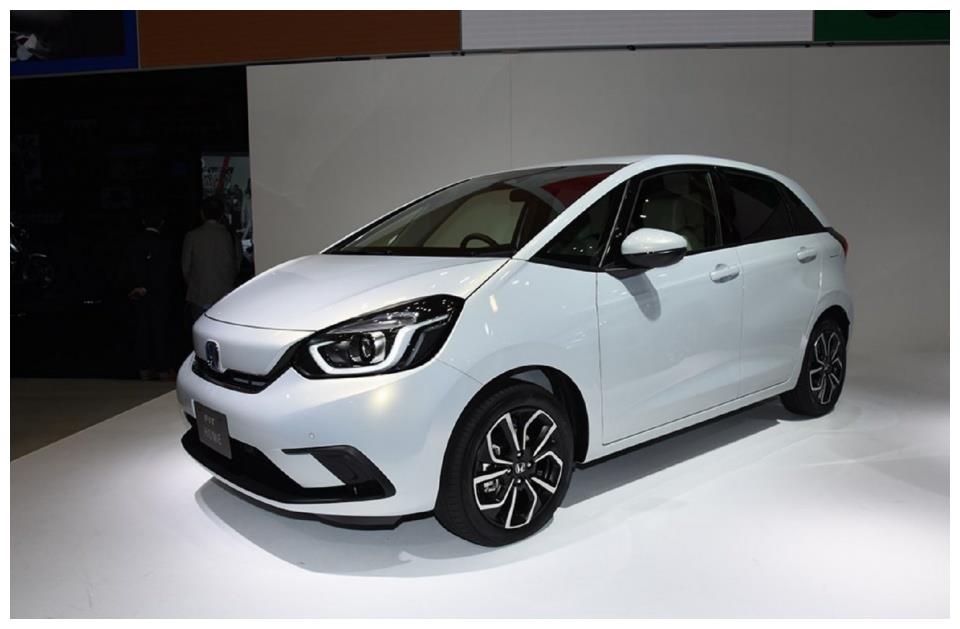 提供两种动力配置 本田第四代飞度于日本上市