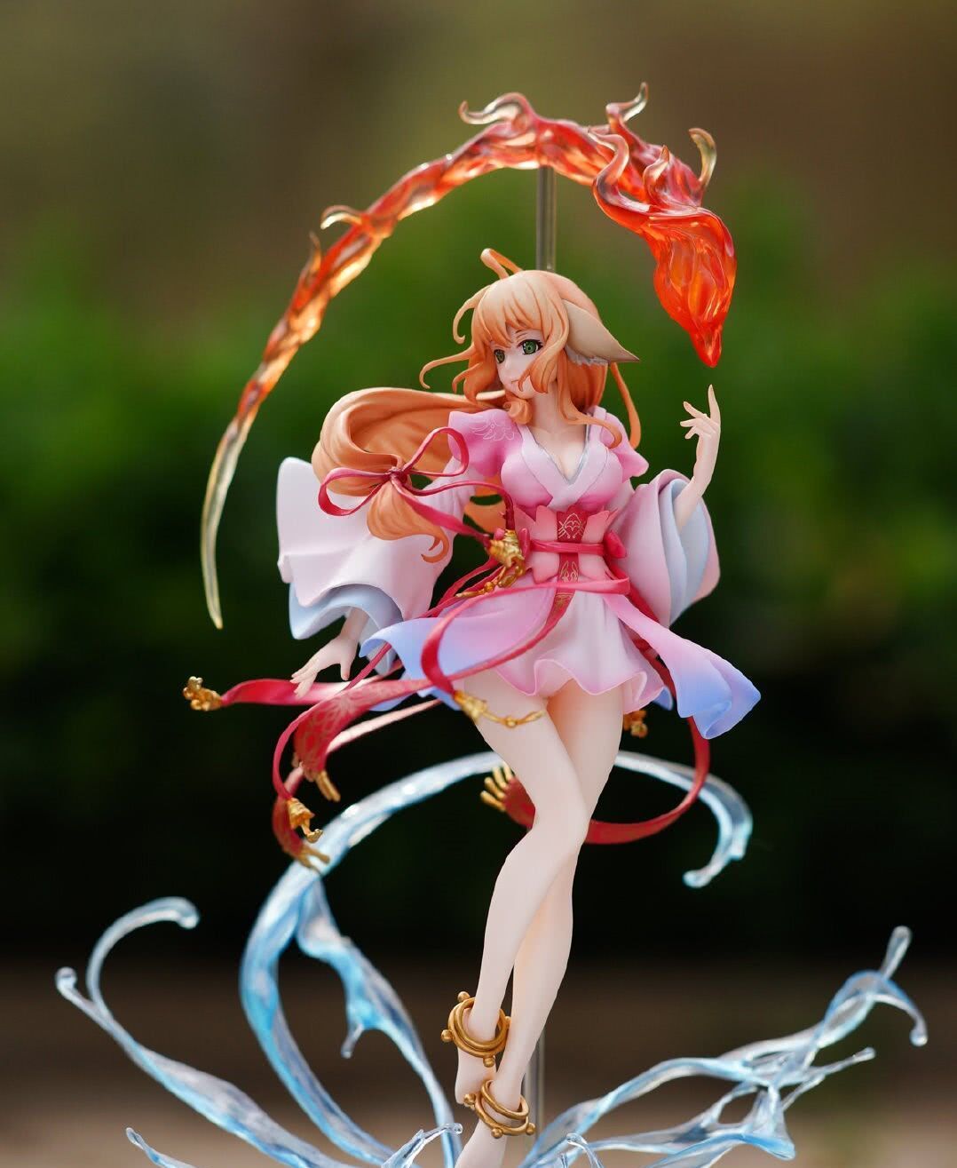 《狐妖小红娘》涂山四美出手办了,雅雅霸气侧漏,红红大长腿吸睛