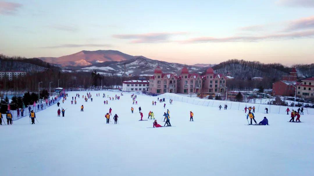 雪乡|滑雪场|雪地_新浪新闻