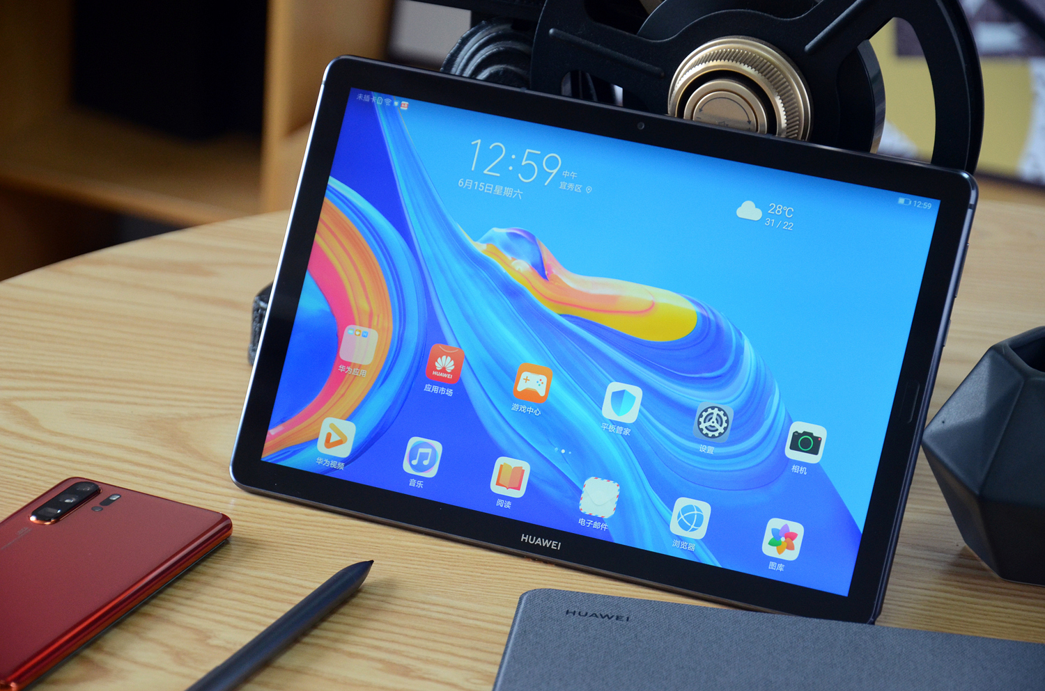 华为平板m6评测性能强劲办公娱乐全都行