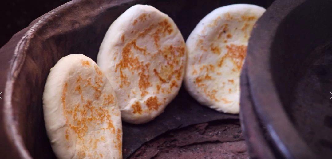 火勺夹万物?怀来这个地方的火勺也太好吃了