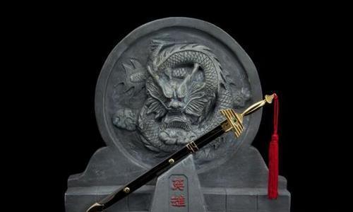 《风云》中10大最强利器,绝世好剑榜首,雪饮狂刀第二