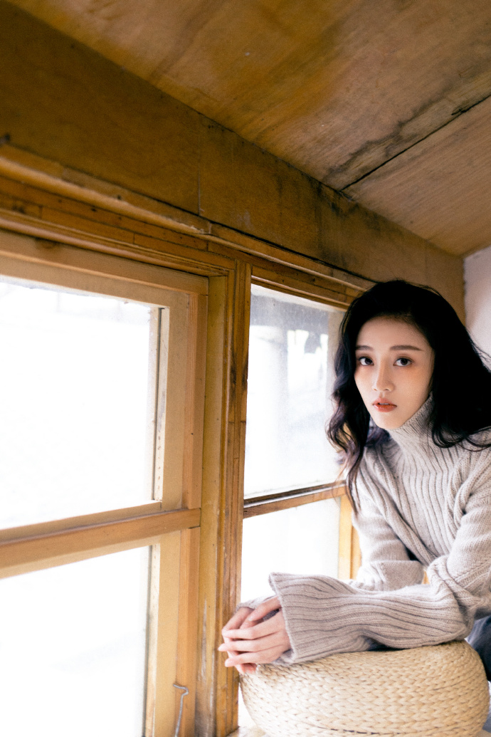 北京舞蹈学院美女演员谷雪儿迷人写真美照