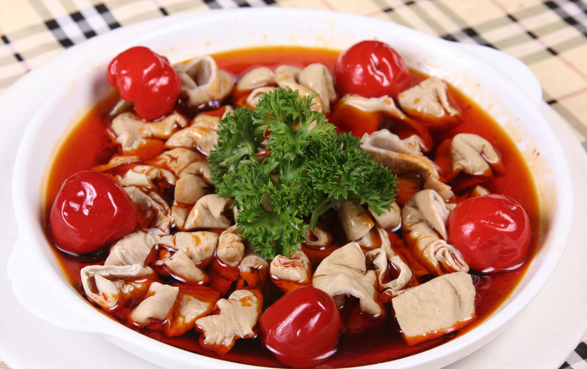 正文            此外,还有泡椒牛蛙,泡椒鹅肠等,制法略同.