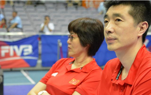 包壮安家杰到底谁的业务能力高?网友争论不休,今天结论出来了