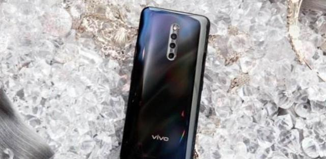 vivo旗舰让路新机4000毫安3200万前置