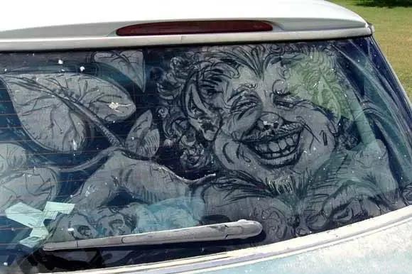 如果你的汽车脏了请为他来涂鸦