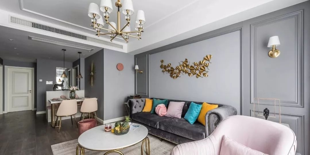 轻奢风三居,充满活力和温馨的婚房设计!