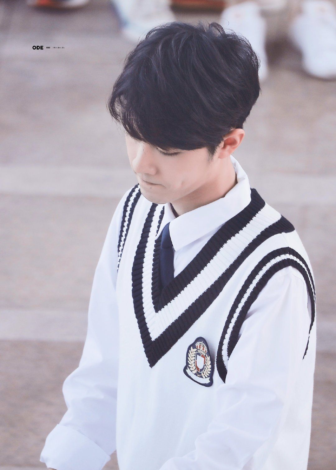 肖战校服装扮真的迷