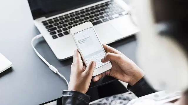 用9键打字的都是老年人,智能手机用户引发讨论,你用的是什么?