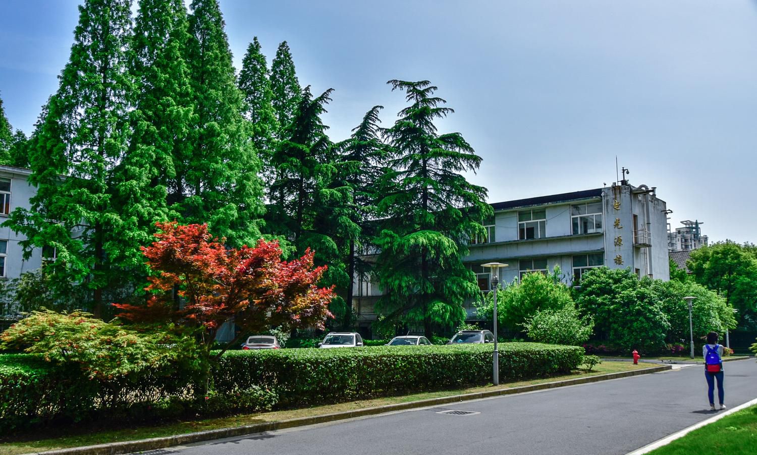 复旦大学校园风景实拍_新浪新闻