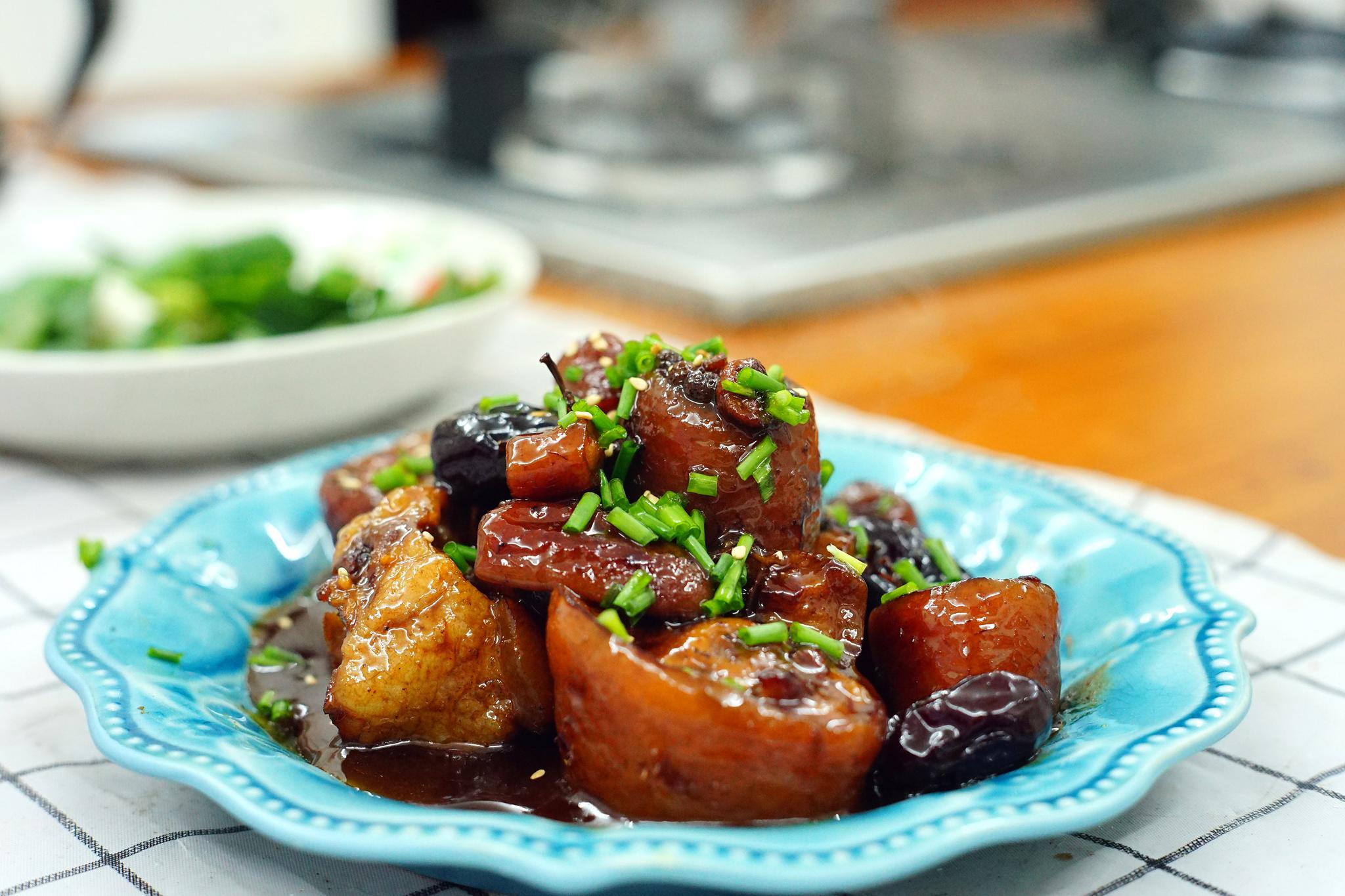 红烧猪尾巴的做法,满满的胶原蛋白,又香又辣真好吃