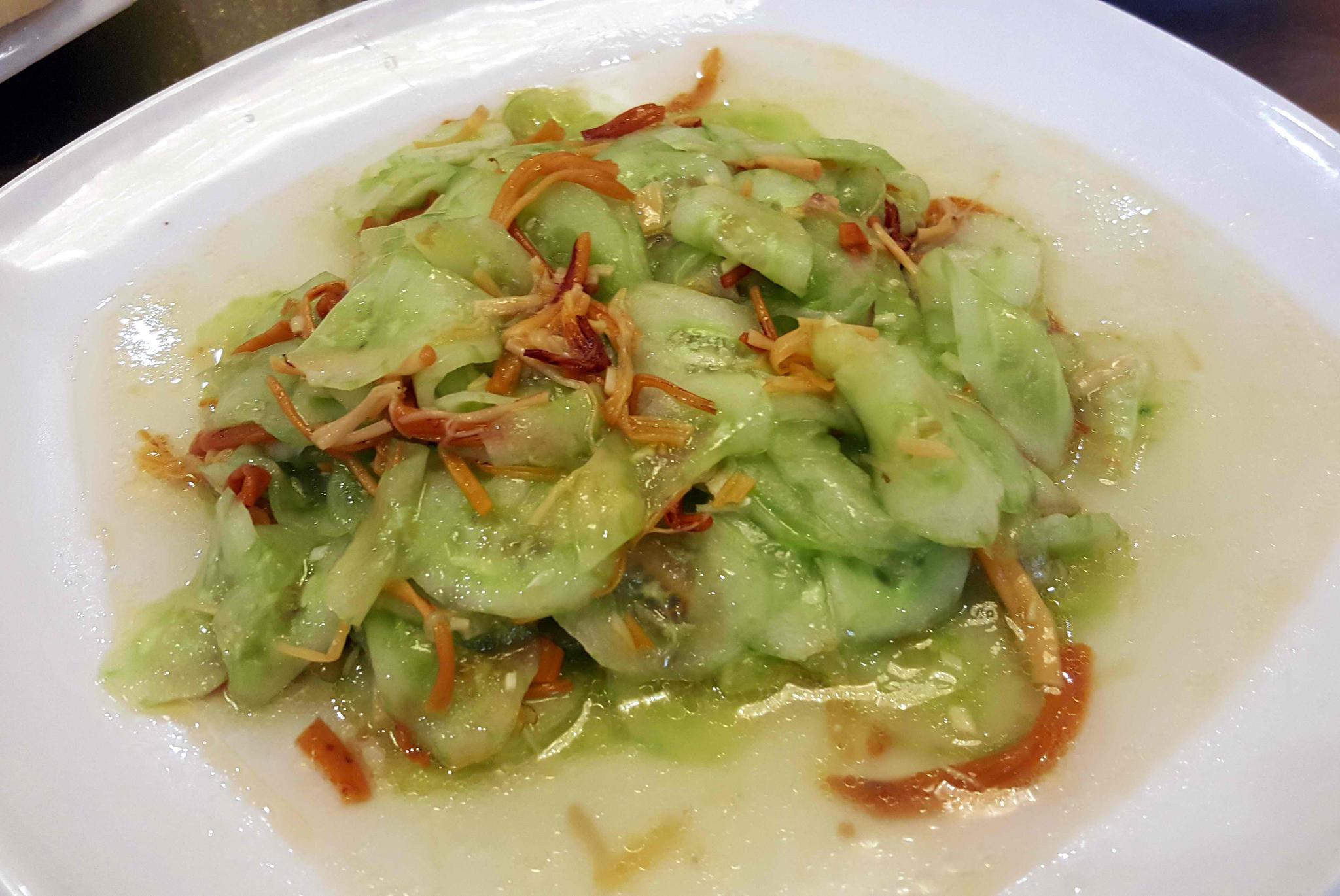 安徽宣城:寺庙里吃了一顿中午饭,全是素菜味道却很好吃!