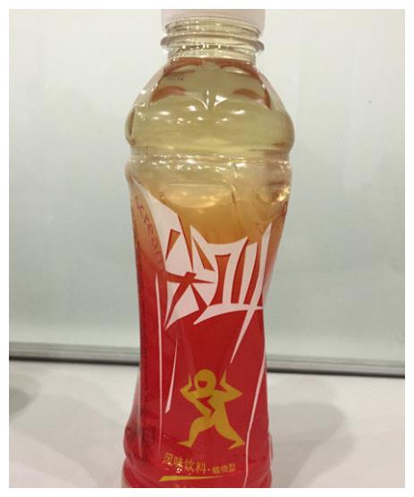 公认最难喝的4款饮料,红色尖叫上榜,图四老外爱喝