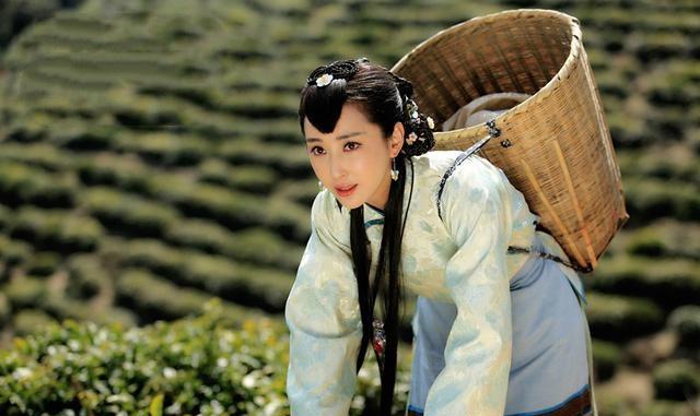 婢女被主人收为养女嫁入豪门当正妻这是民国才女凌海霞的家事