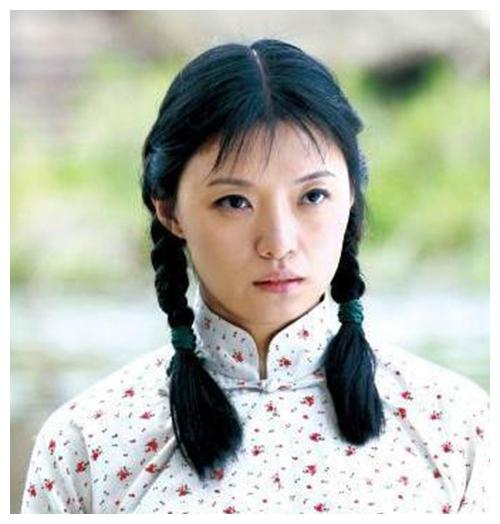 23岁出演《亮剑》走红,演技精湛为人低调,如今不温不火成军嫂|梁林琳