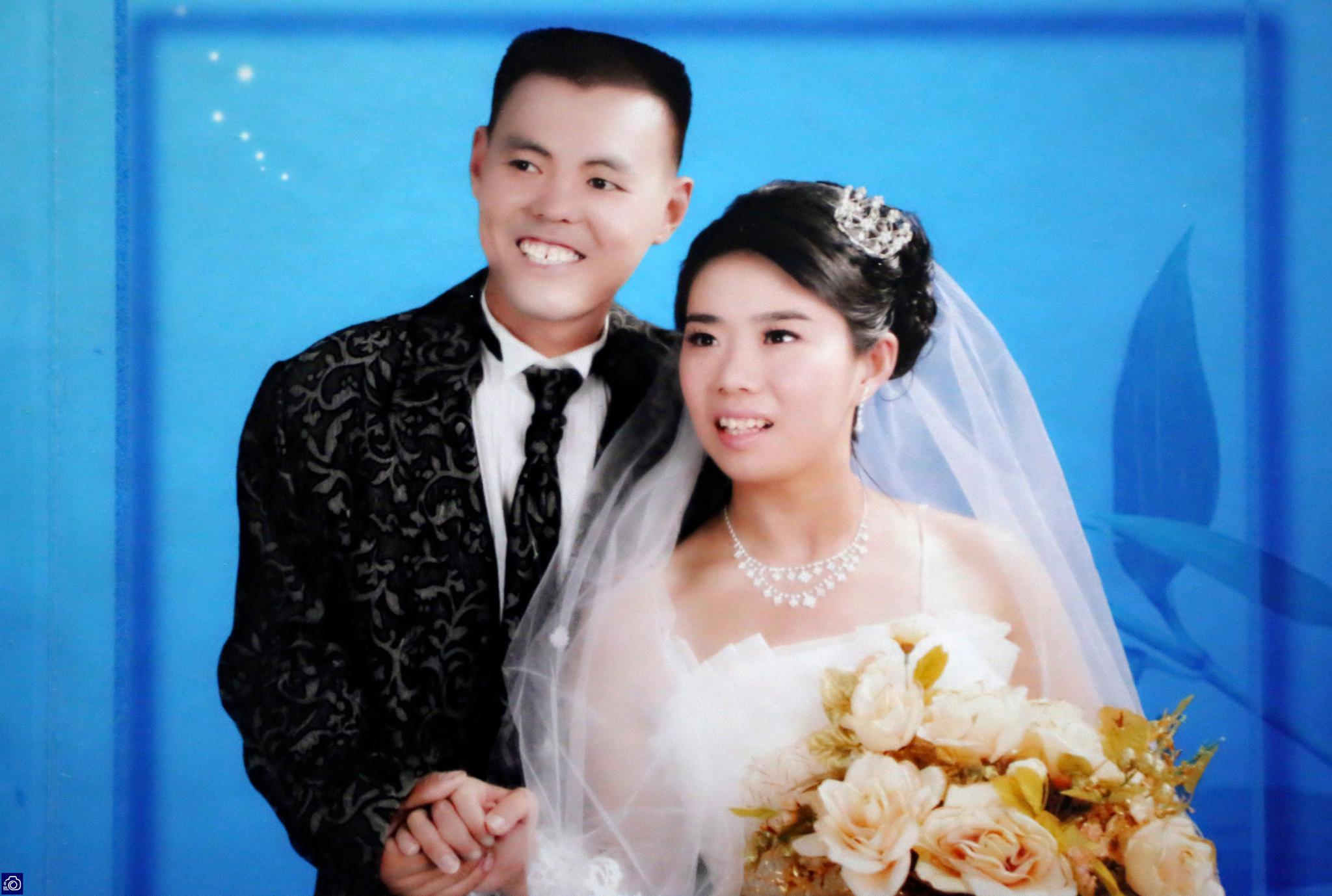 男子主动做上门女婿照顾瘫痪娇妻,婚后经常偷拿"私房钱"做公益|王辉