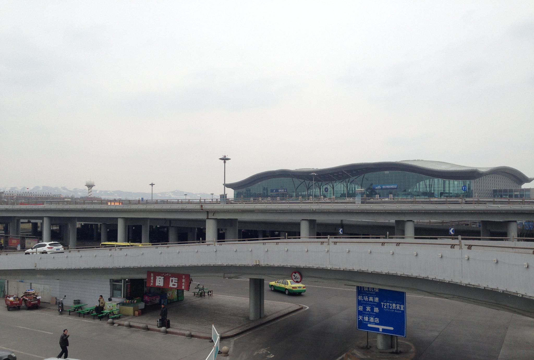 中国最"尴尬"机场:十个人有九个念错它的名字,当地人都嫌弃?