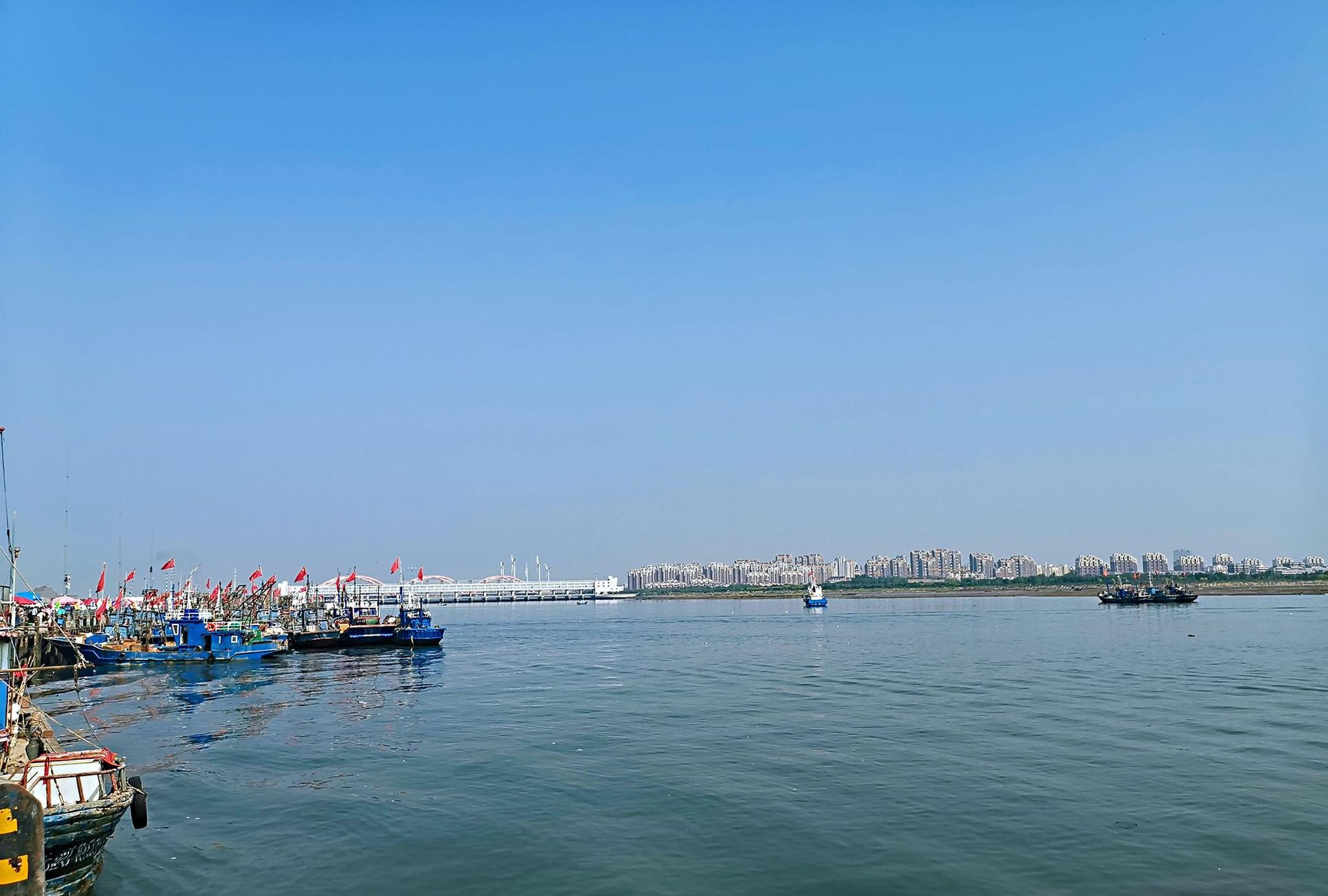 天津北塘渔港图片
