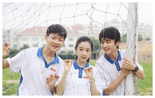 你好旧时光余周周去见陈桉要让他见证自己跟林杨的幸福