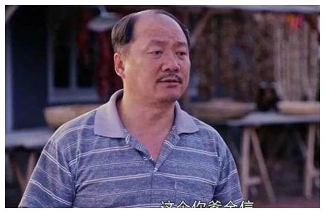 谢广坤24岁女儿近照曝光,撞脸baby王祖蓝合体?网友:这下火了