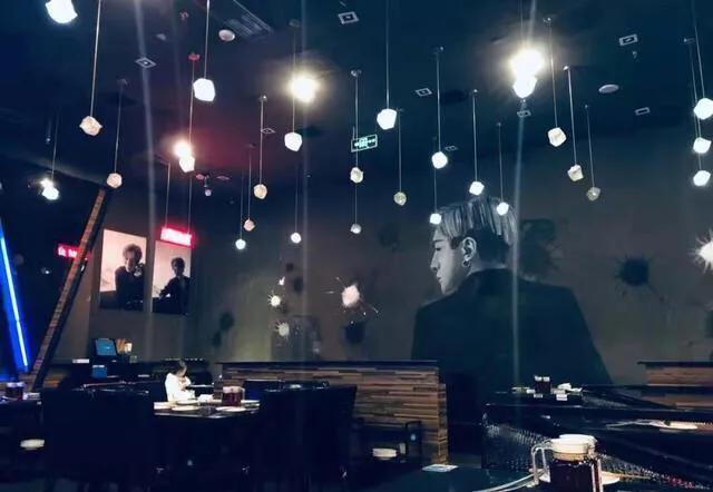 揭秘薛之谦在上海开的“上上谦”串串香火锅店，网友：偶遇谦谦