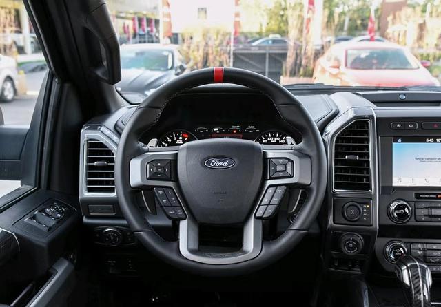 这才是真正的越野车,所向披靡,俯视群雄