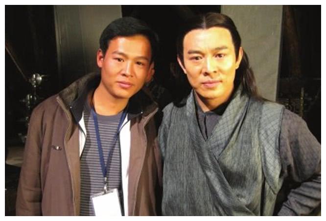 娱乐圈明星与替身合影:刘亦菲与替身杜雨晨,都如此的漂亮,仙气