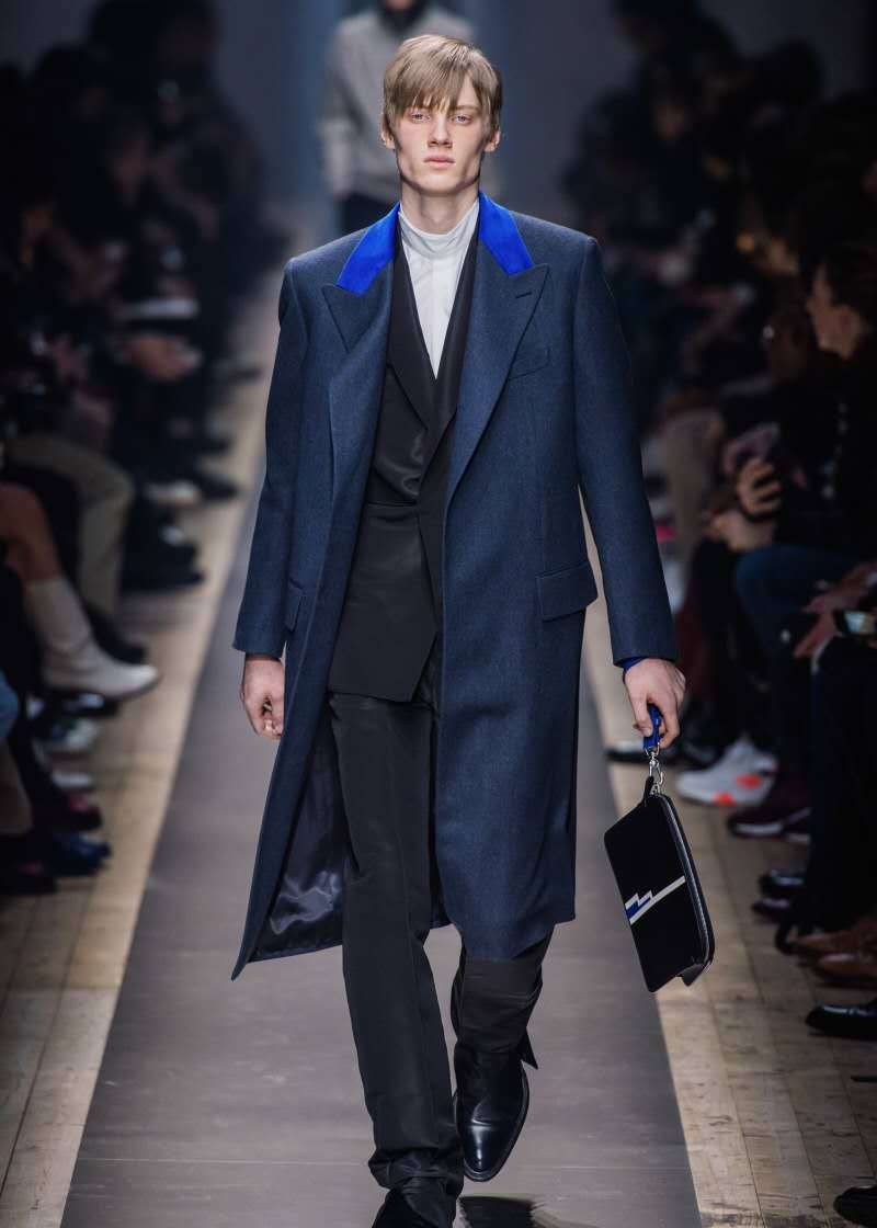 法国巴黎时装周dunhill2019秋冬男装发布会男装秀场