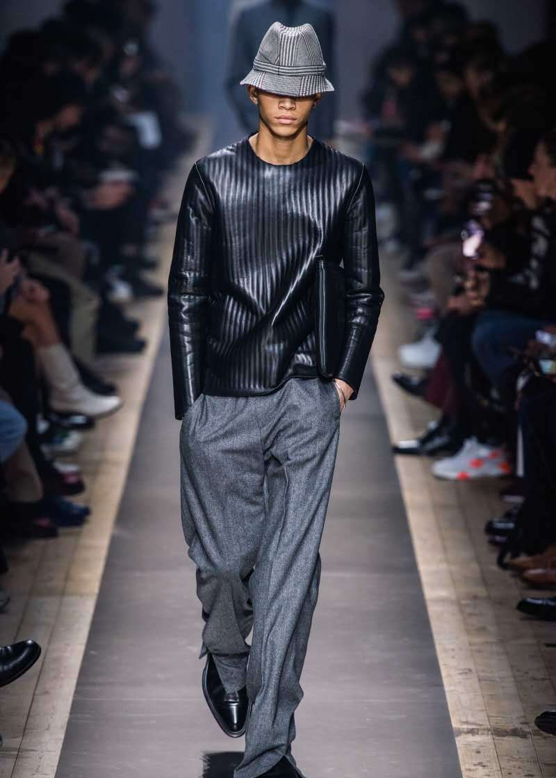 法国巴黎时装周dunhill2019秋冬男装发布会男装秀场
