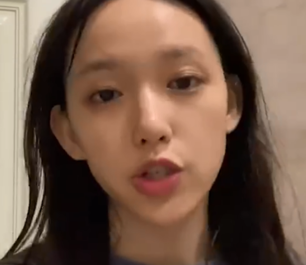 程潇直播卸妆,彻底暴露素颜后,网友开始吐槽:你个大骗子!