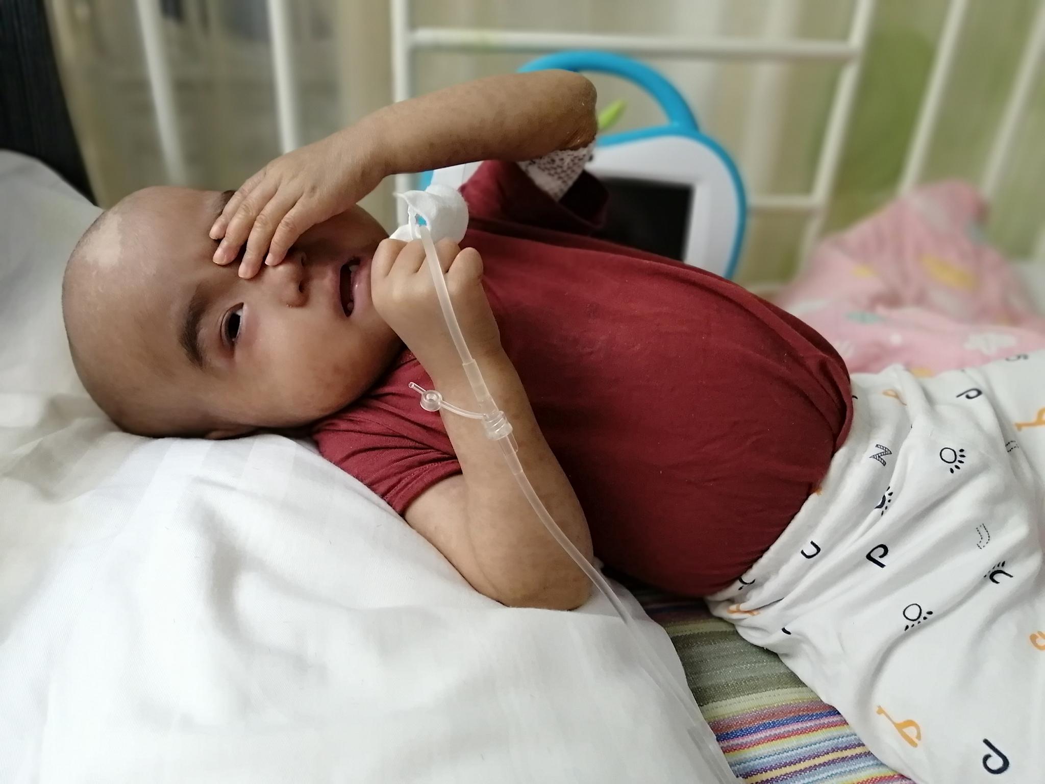 父母:女儿在哪年在哪|刘龙|女儿|一家人_新浪新闻