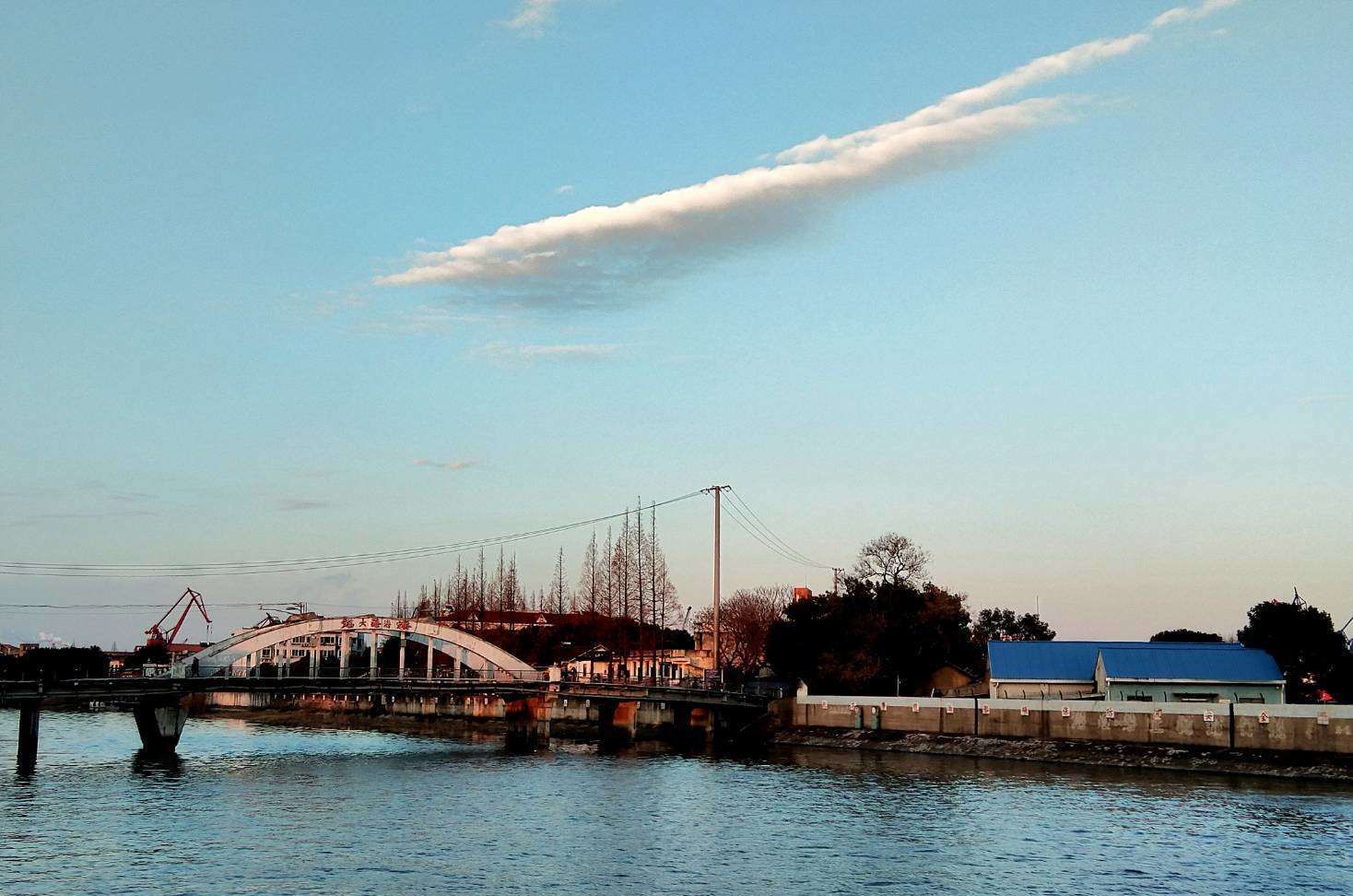 暮色黄浦江,晚霞复兴岛