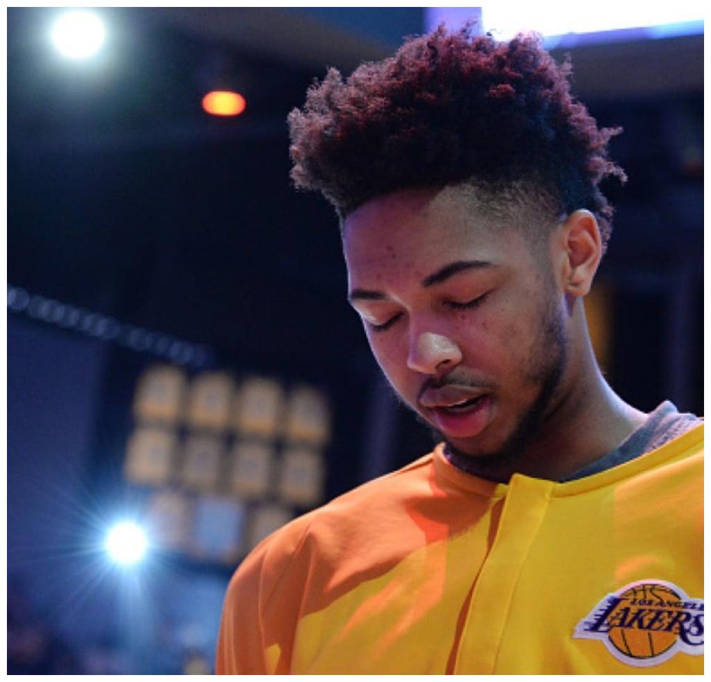 力压海沃德秒杀巴特勒这两张图还不足以说明英格拉姆的潜力吗